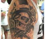 874_skull-and-guns