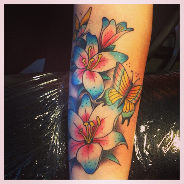900_blumen-und-schmetterling